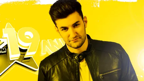 Smiley ne face surprize în aprilie