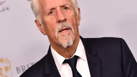 Regizorul britanic Michael Apted a murit la 79 de ani