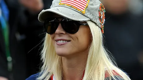 Fosta soţia a lui Tiger Woods şi-a dărâmat vila de 12 milioane $