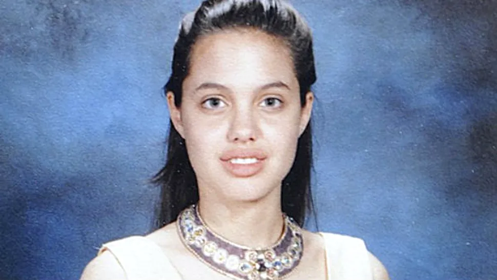 Cum arăta Angelina Jolie în clasa a VIII-a