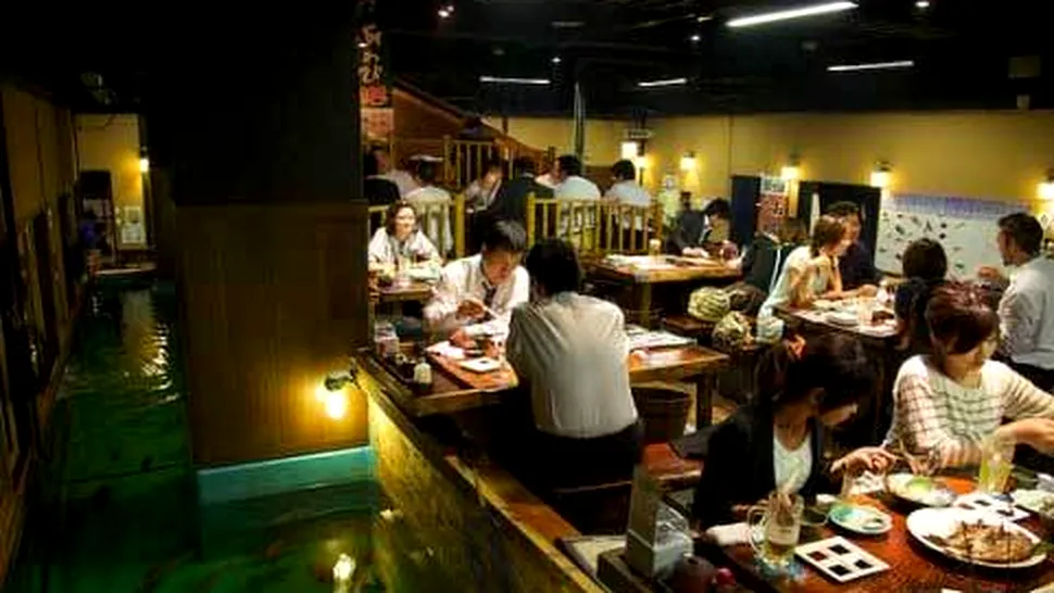 Restaurantul japonez unde mananci ceea ce prinzi (Video)