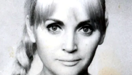 A scris istorie în lumea modei din România, iar acum face dezvăluiri din tinereţe. Află-i secretul!