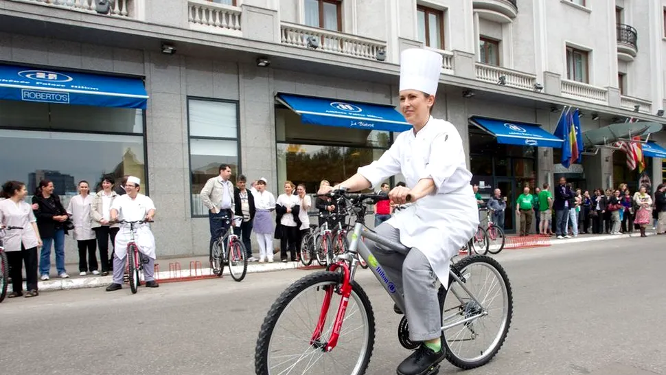 Angajatii Athenee Palace Hilton merg cu bicicleta la munca!