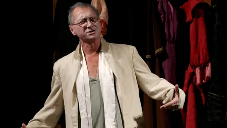 Actorul Horaţiu Mălăele revine pe 20 aprilie la Cinema Patria în recitalul de excepţie „Sunt un orb”!