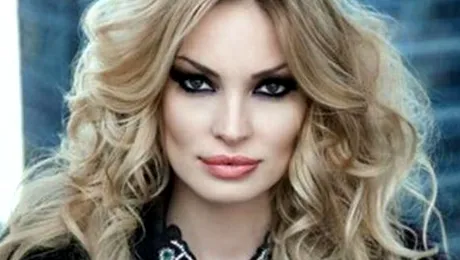 După divorţ, Valentina Pelinel a dat lovitura la New York!