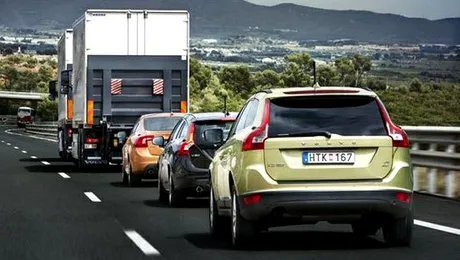 Caravana cu trei mașini fără șofer a încheiat testul de autostradă