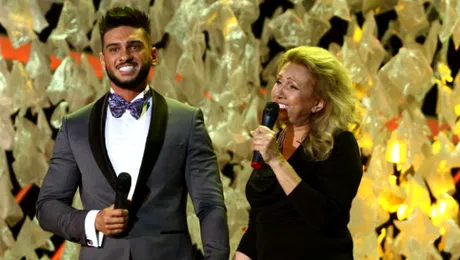 Dorian Popa cântă pentru prima dată alături de mama sa