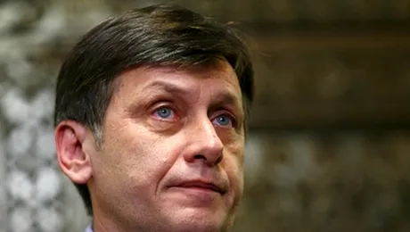 Impozitarea dreptului de autor este o „meschinarie” in opinia lui Crin Antonescu