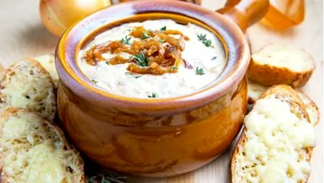 Cum să faci o supă cremă de ceapă cu crutoane