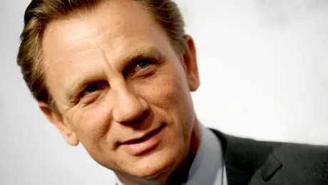 Scenariul noului film „James Bond”, furat de piraţii cibernetici