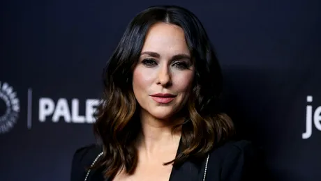 Jennifer Love Hewitt, mamă pentru a treia oară, la 42 de ani