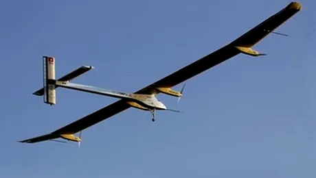 24 de ore de zbor, fara pic de combustibil (Video)