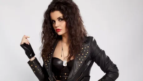 Selena Gomez de România a primit un pian de 50.000 de euro!