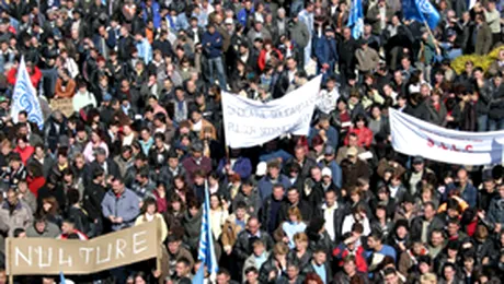 Continua greva la Dacia Pitesti