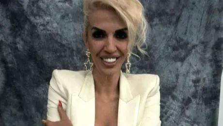 A meritat aşteptarea! A slăbit 70 de kilograme, iar acum e iar în lumina reflectoarelor