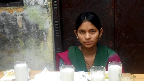 Are 25 de ani și nu a mâncat niciodată mâncare solidă