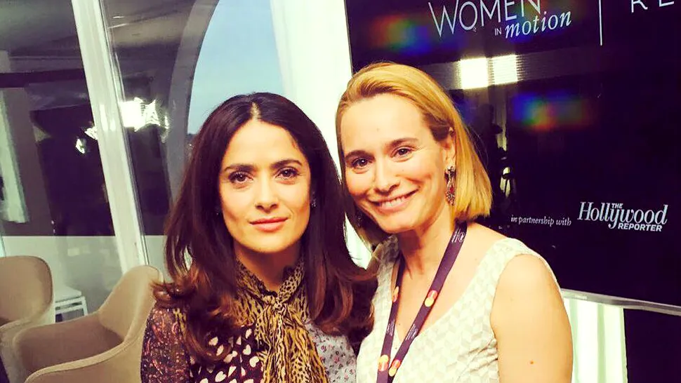 Andreea Esca, întâlnire neaşteptată la Cannes cu Salma Hayek: 