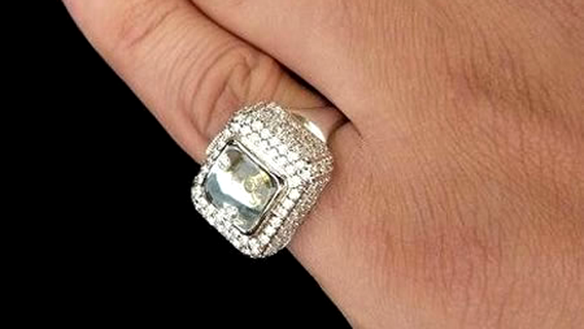 ceas inel cu diamante pentru domni