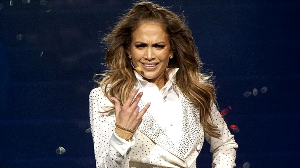 Jennifer Lopez a plans pe scena, dupa ce a cantat despre fostii ei iubiti (Video)