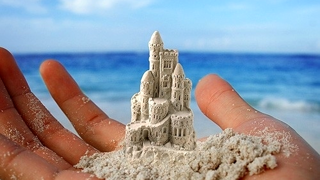 Castel de nisip in miniatură