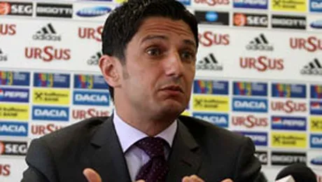 Va reusi Razvan Lucescu sa califice Romania la Euro 2012?