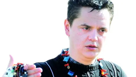 Cel mai lung martisor a fost realizat de doi romani