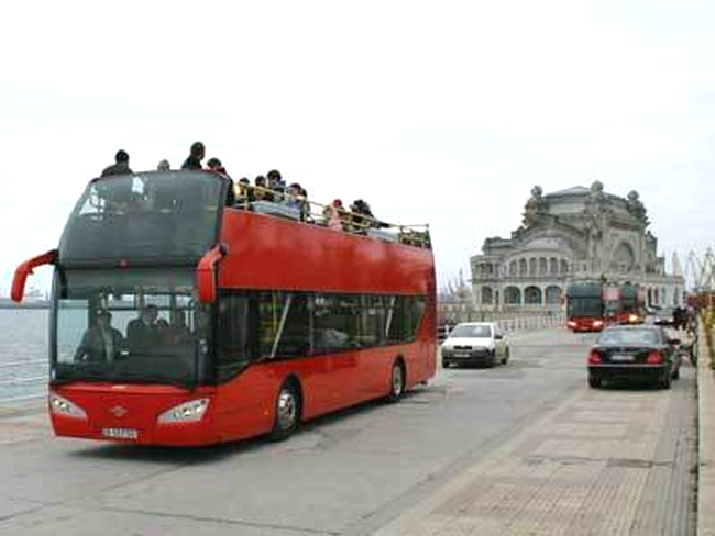 Autobuzele supraetajate sunt inchiriate din Constanta