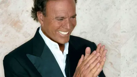 Julio Iglesias va concerta, din nou, în România