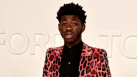 Piesa “Old Town Road” (Remix) a lui Lil Nas X a doborât recordul de discuri de platină