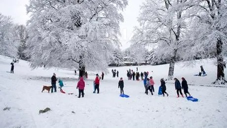 Când se întorc elevii la ore după vacanța de iarnă
