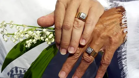 Un somalez de 112 ani s-a casatorit cu o adolescenta de 17 ani