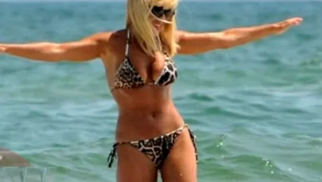 El e iubitul Elenei Udrea! Modelul lui Cătălin Botezatu se visa prezentator! Ce spune protejata lui Traian Băsescu – FOTO&VIDEO