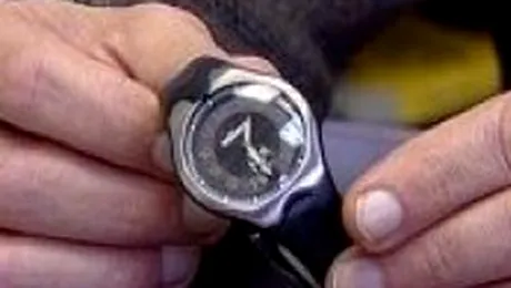 Ceasul-bilet RATB de pe taramul Sci-Fi, in mainile romanilor