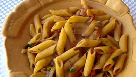 Un italian a inventat farfuriile comestibile