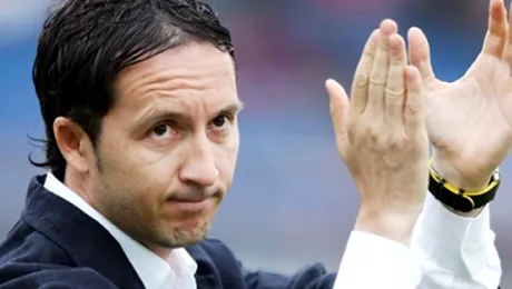 MM Stoica SMS catre BecaIi: „Esti cel mai smecher antrenor!” (Sport.ro)