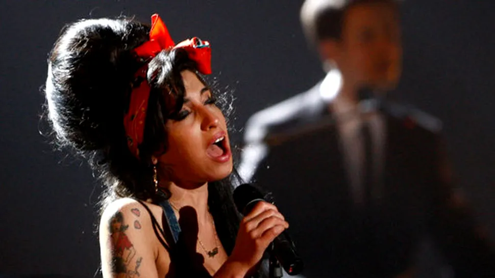 Concluzia anchetei: Amy Winehouse a murit din cauza abuzului de alcool