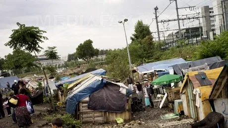 Politia franceza „a saltat” 35 de rromi pentru furt de cupru