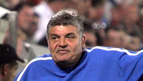 Andone este chinuit de amintirile alb-rosii