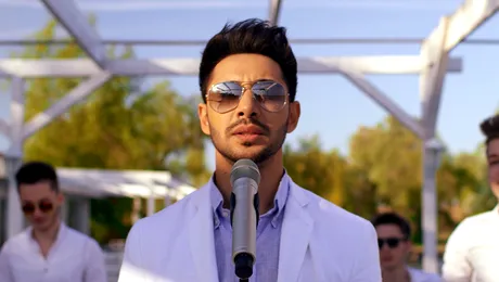 Adi Cristescu lansează un nou videoclip, “Vara şi vagabondul”