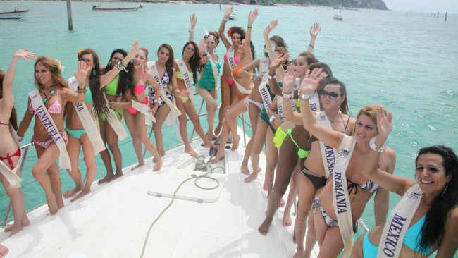 Tanja si concurentele la Miss