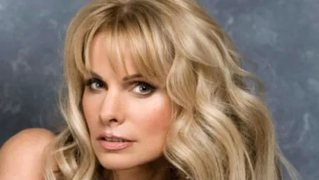 Anastasia Lazariuc: mai frumoasă acum sau în tinereţe?