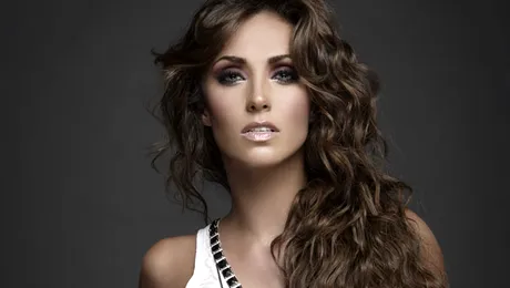 Anahi, invitată la Poveştirile de noapte