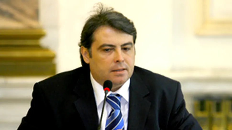 Adrian Cioroianu a demisionat din PNL