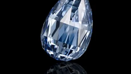 Un diamant albastru a fost vândut la licitație pentru o sumă-record