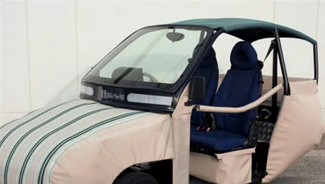 O mare perna! Asa arata cea mai sigura masina din lume (Video)