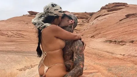 Fotografia cu care Kourtney Kardashian a strâns 5,4 milioane de like-uri pe Instagram