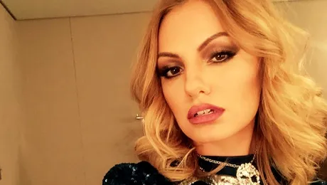 Alexandra Stan este considerată de către fanii ei turci „un înger din Paradis”