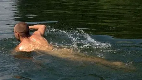 Vladimir Drăghia, în fundul gol pe net!