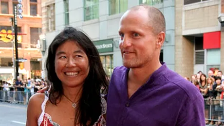 Woody Harrelson a renunţat la burlăcie