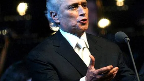 JosÃ© Carreras vrea să vadă Marea Neagră și să viziteze Castelul Bran, când va veni în România